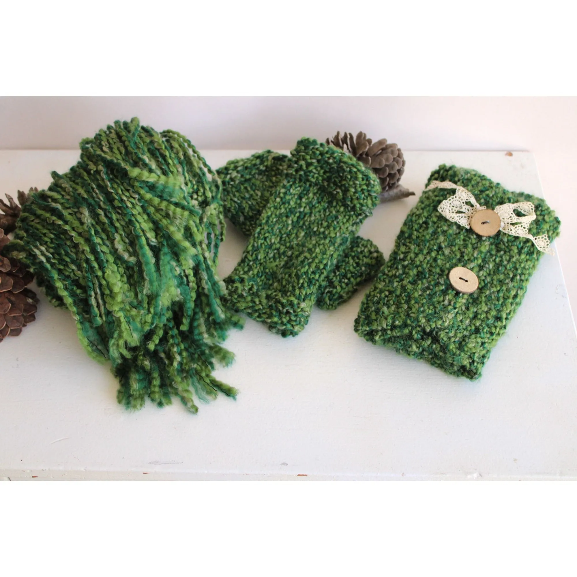 "Emerald Isle" Handknit Fingerless Gloves