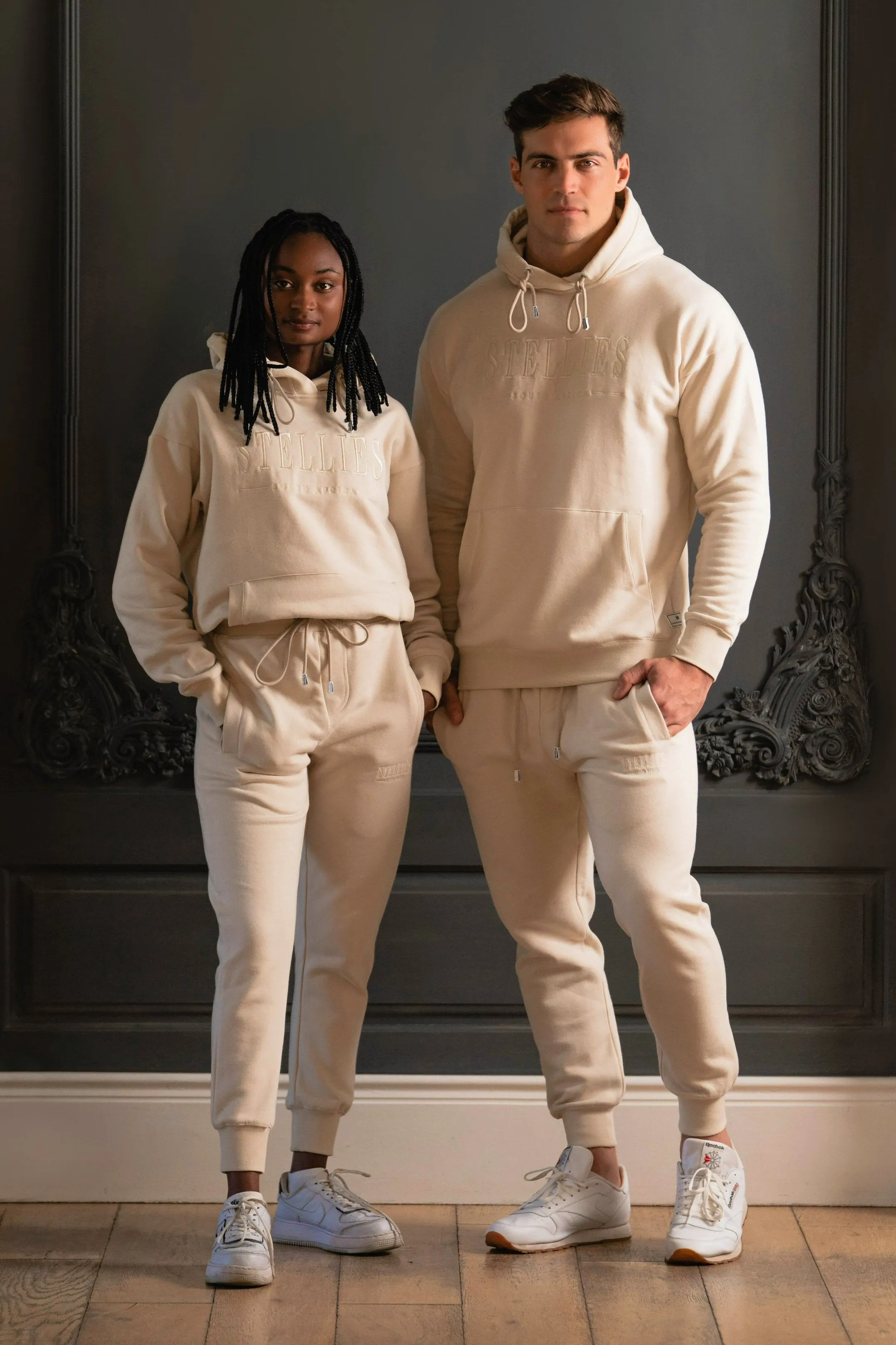 Unisex Fleece Hoodie in Crème