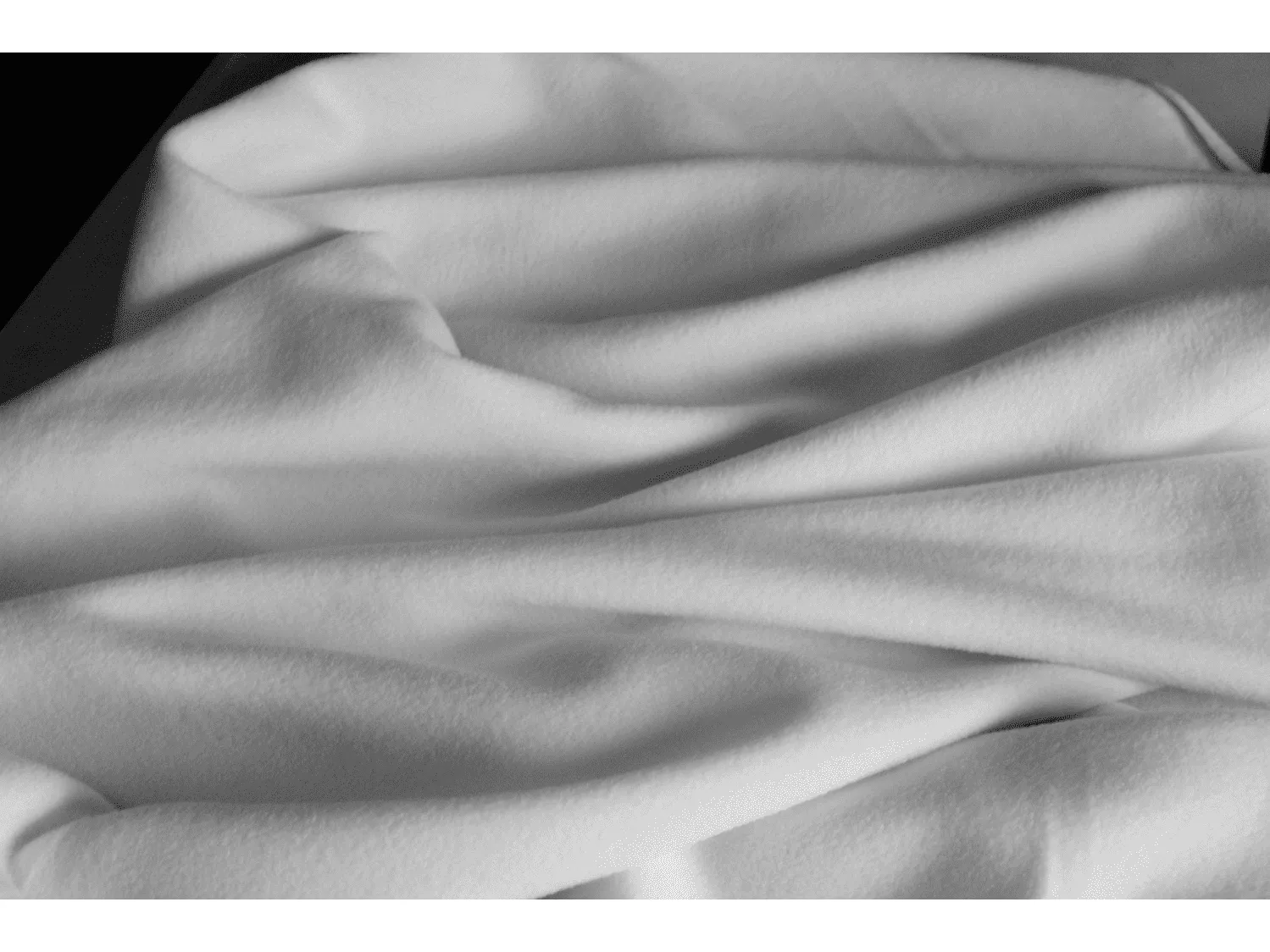 WHITE  Polar Fleece  Fabric 170 gsm - 150 cms - Anti Pil