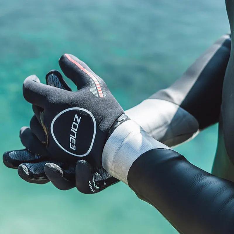 Zone3 - Neoprene Heat Tech Warmth Swim Gloves